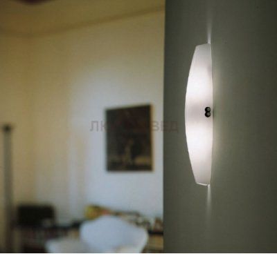 Настенный светильник бра Artemide C222010 ROBBIA